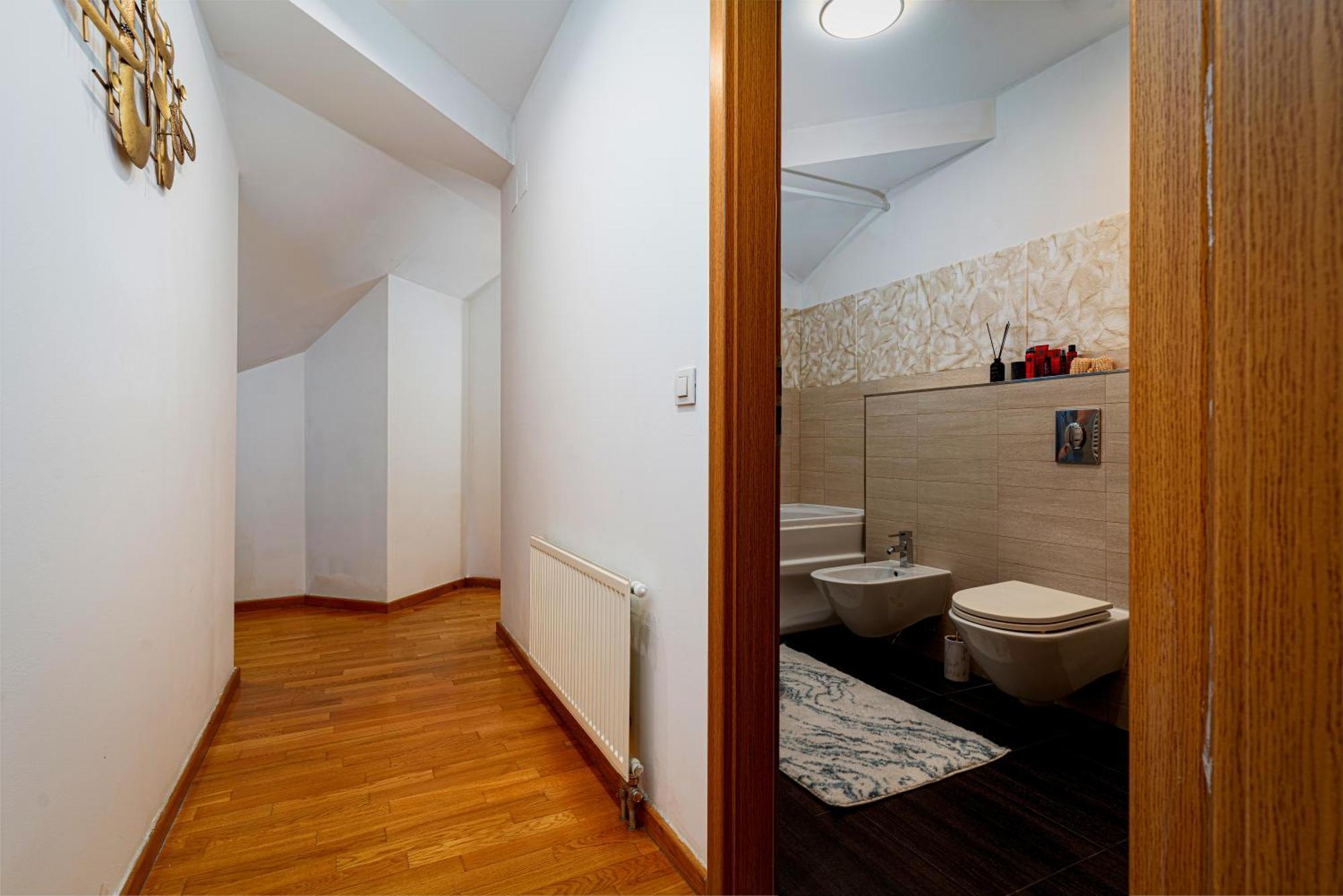 Golden River Apartment Прага Экстерьер фото