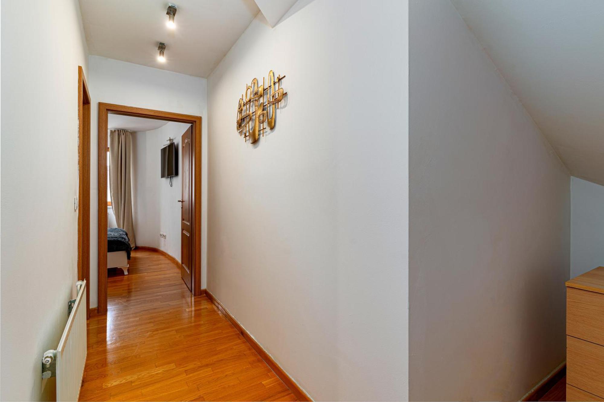 Golden River Apartment Прага Экстерьер фото